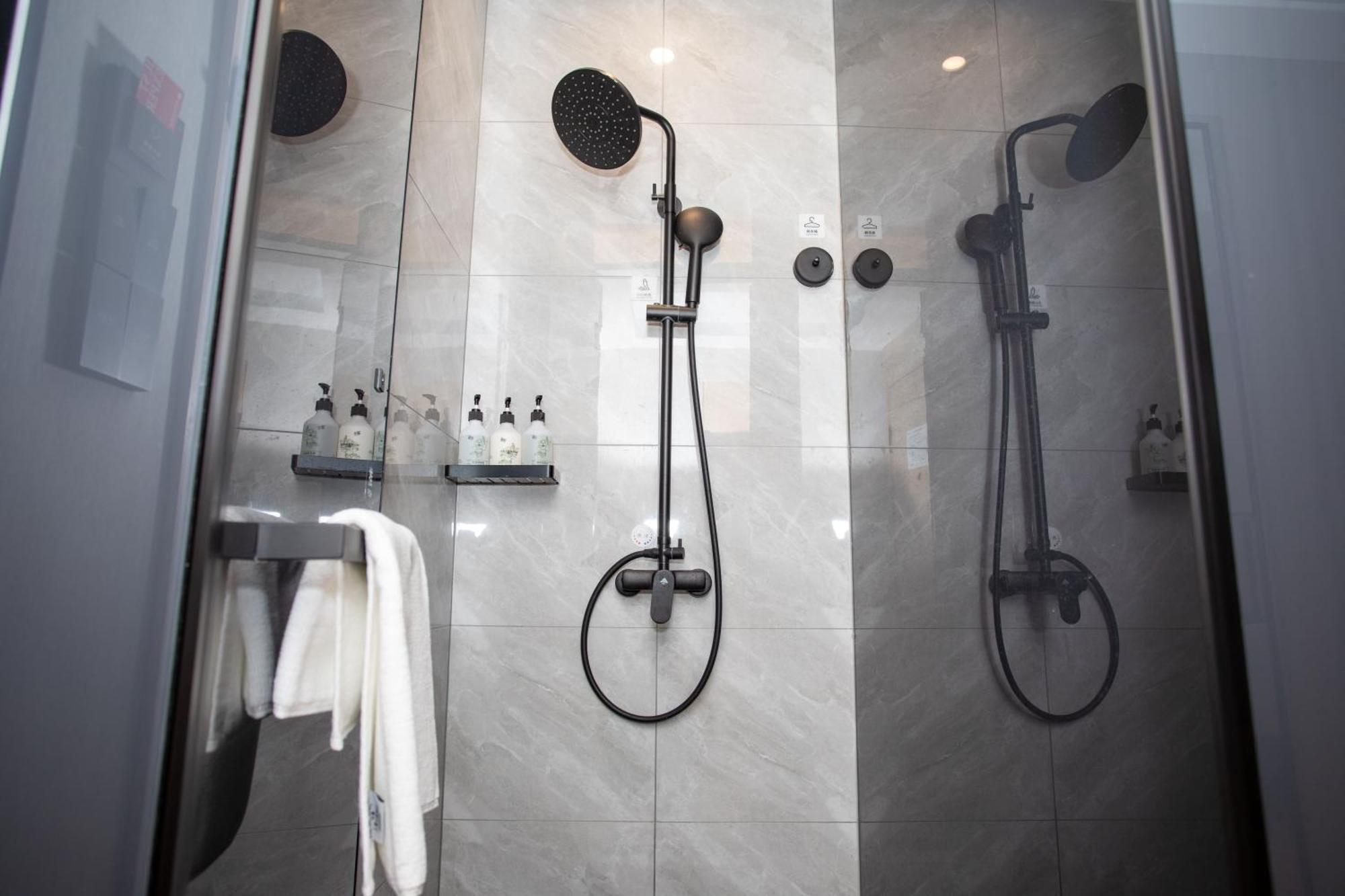 Vx Hotel Shanghai Yixian Road Dabaishu Экстерьер фото