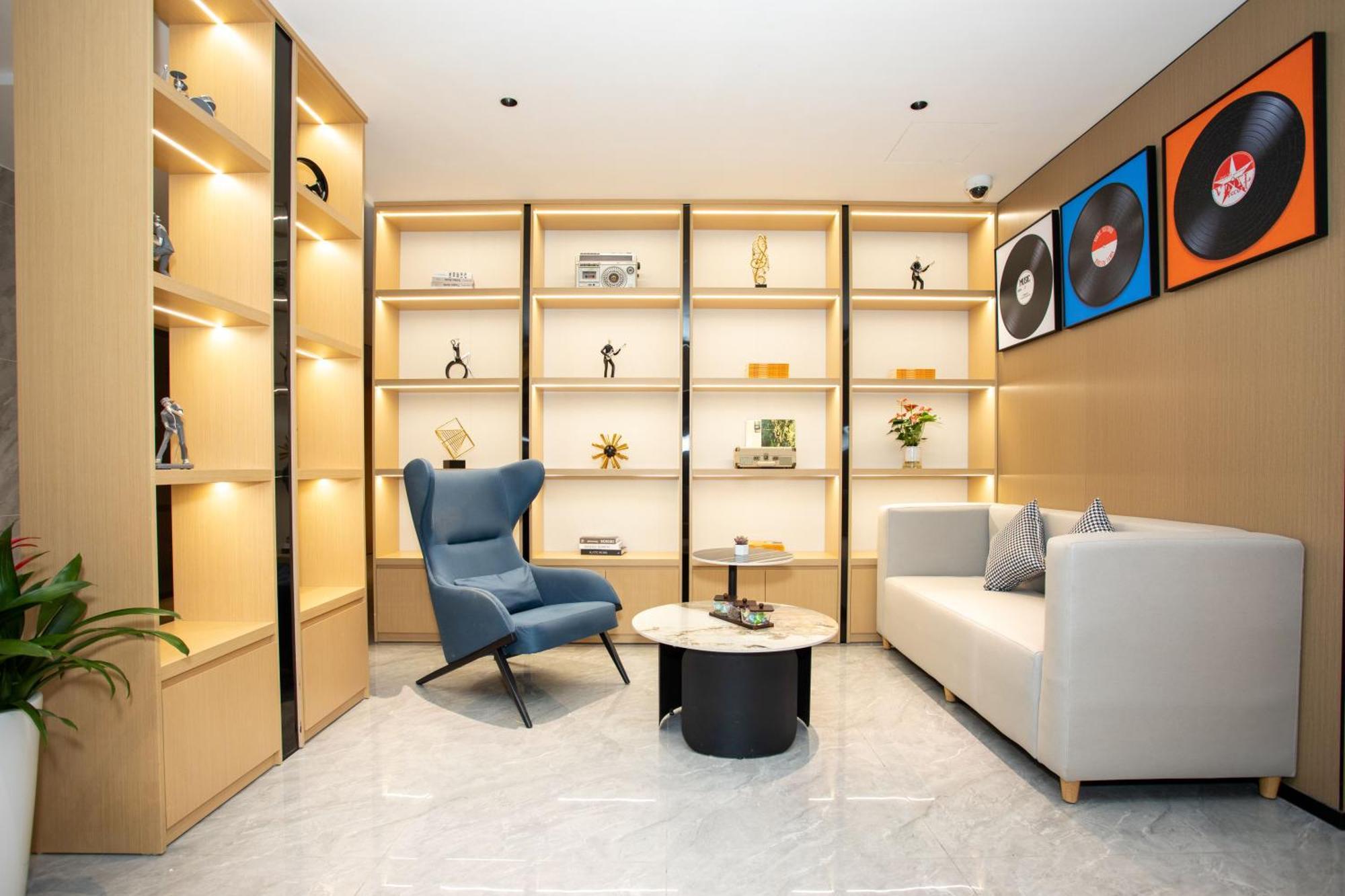 Vx Hotel Shanghai Yixian Road Dabaishu Экстерьер фото